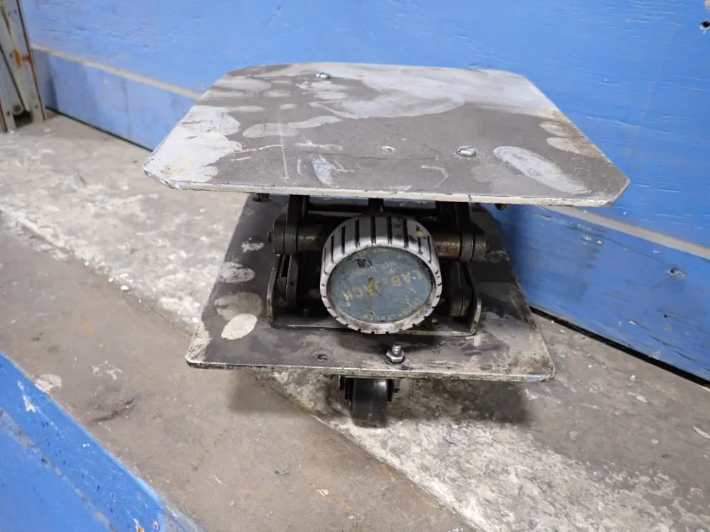 Cenco-lerner Laboratory Jack - 19089