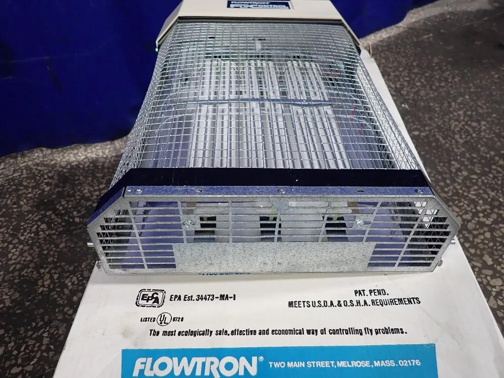 Flow Tron Fly Control Devices - 7800b