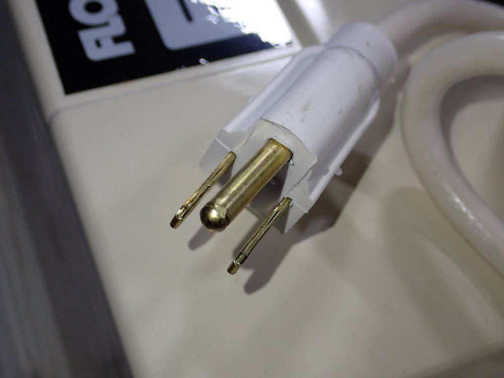 Flow Tron Fly Control Devices - 7800b