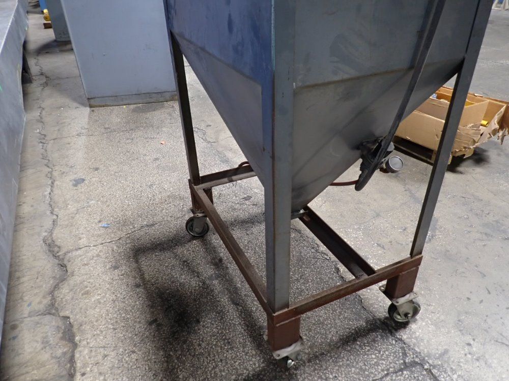 Econoline 24"x36"x24" Blast Cabinet