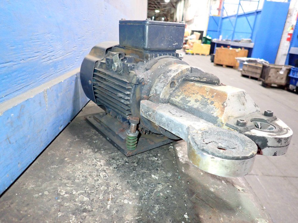 Leeson 1 Hp Iec Metric Motor - C80ti7fz4c