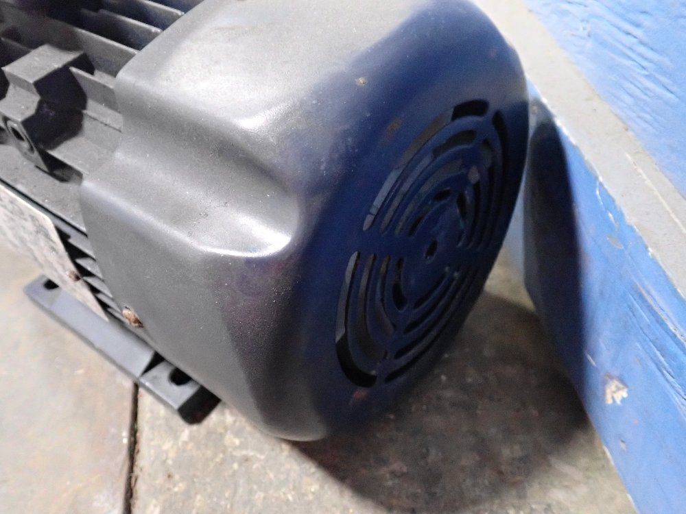 Leeson 1 Hp Iec Metric Motor - C80t17fz4c