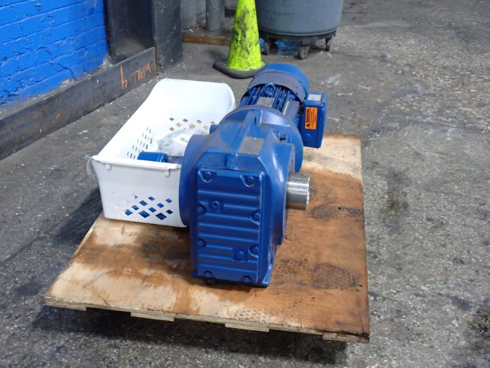 Sew Euro-drive Gear Drive - 8502232486.15.14.001