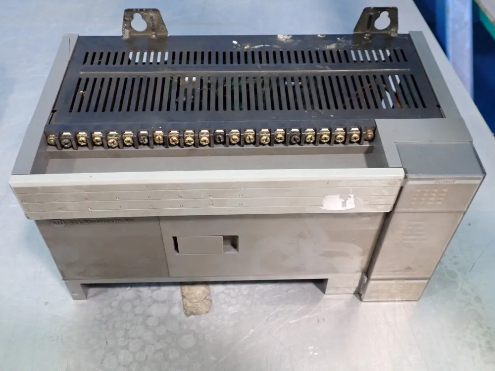 Allen-bradley 120-240 Vac Cpu Processor - 1747-l40a