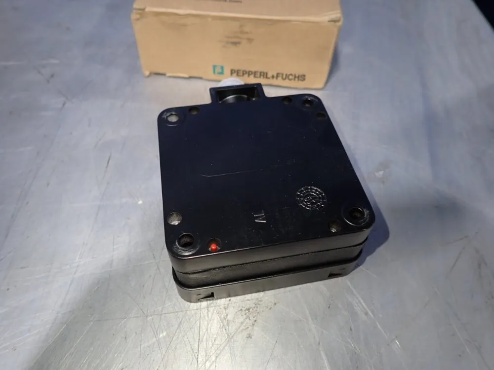 Pepperl + Fuchs Inc Inductive Sensor - Ncb50-fp-a2-c-p3-v1