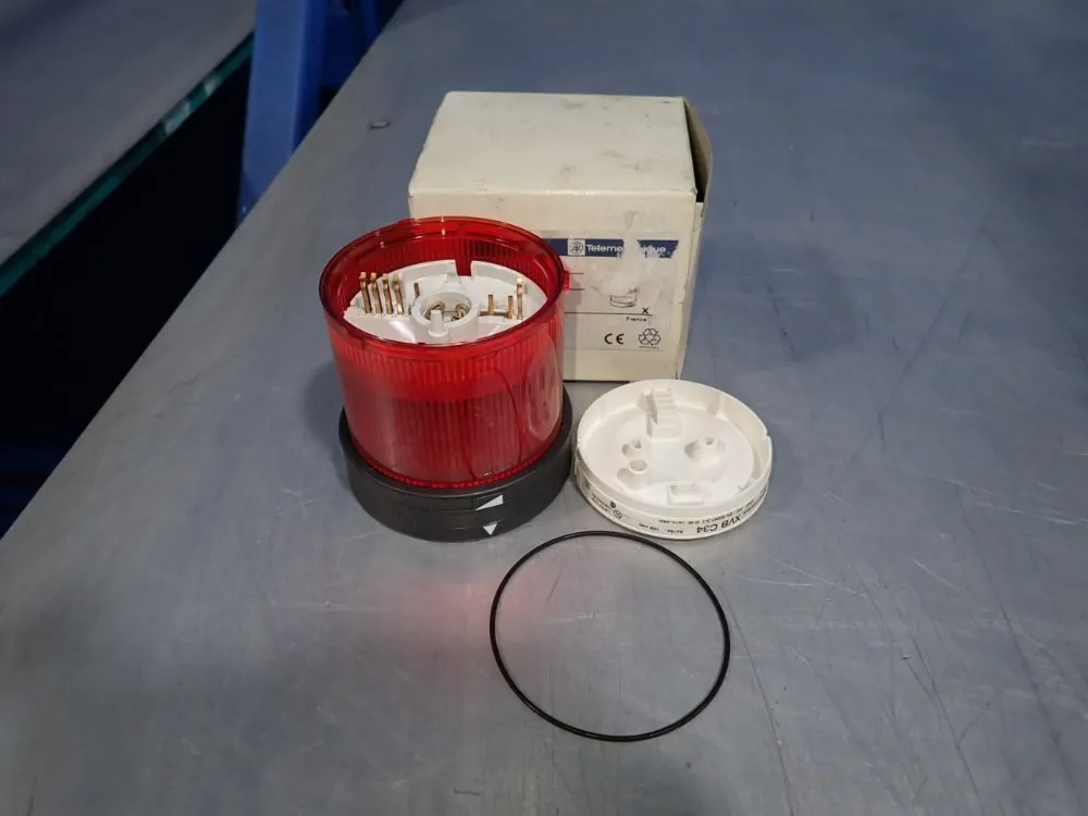 Telemecanique Red Steady Unit - Xvb C34