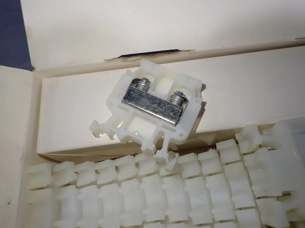 Allen-bradley Terminal Blocks - 1492-hm3