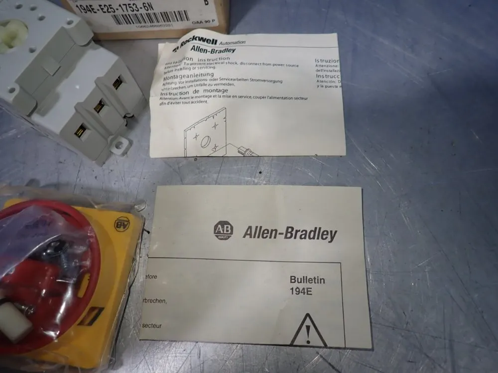 Allen-bradley Emergency Switch - 194-e25-1753-6n