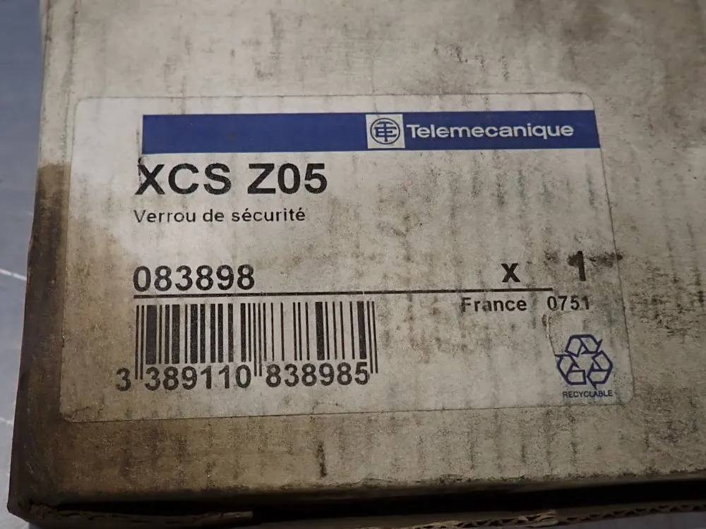 Telemecanique Limit Switch Latch - Xcs Z05