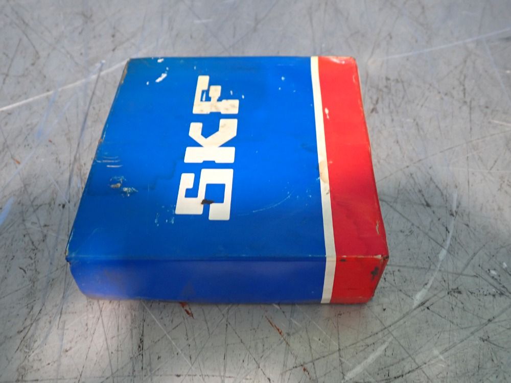 Skf Spherical Roller Bearing - 22313 E/c3