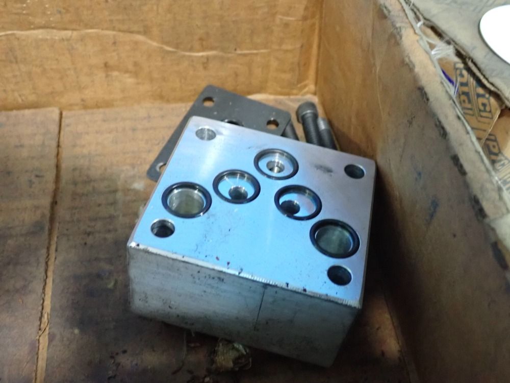 Parker Hydraulic Flow Control Valve - Fm2ddsn 55