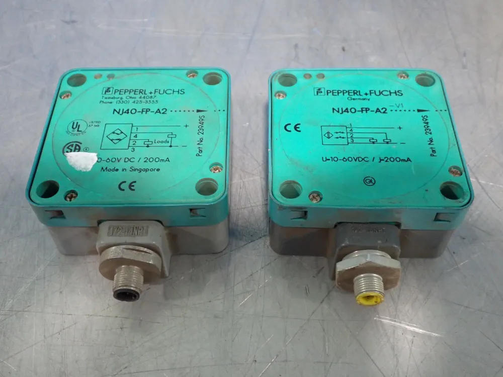 Pepperl & Fuchs Lot Of 2 Inductive Sensor - Nj40-fp-a2