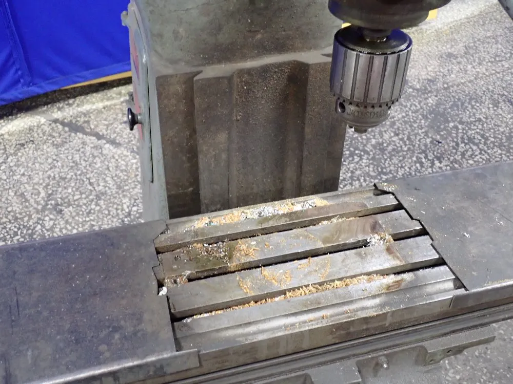 Index Machine & Tool 25" Vertical Mill