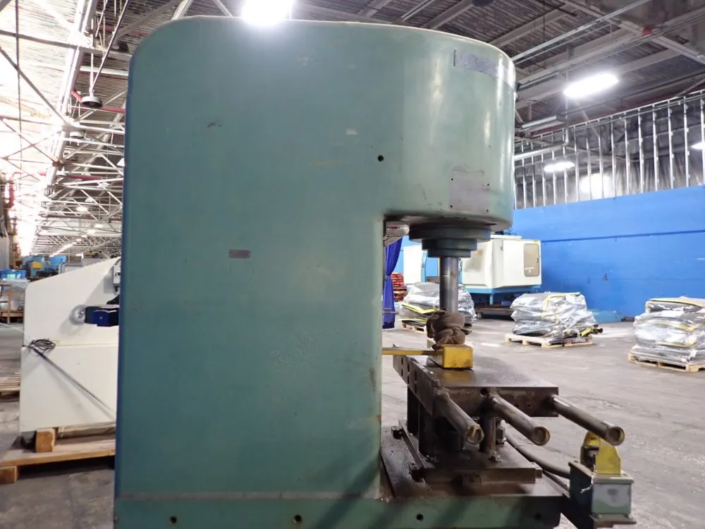 8 Ton Hydraulic Press - M8c02a71a44a35s05