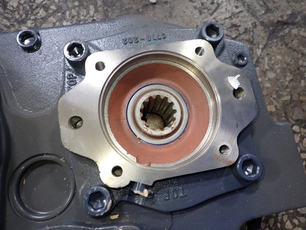 Roadtec Trans Drive Pump