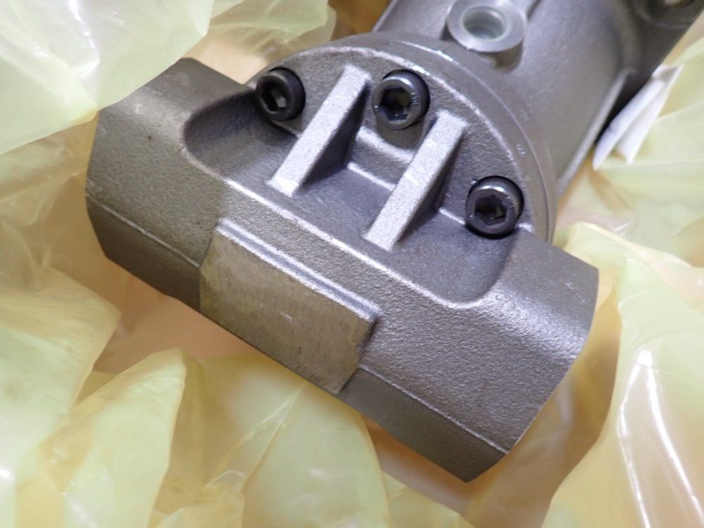 Parker Hydraulic Pump - 3721188