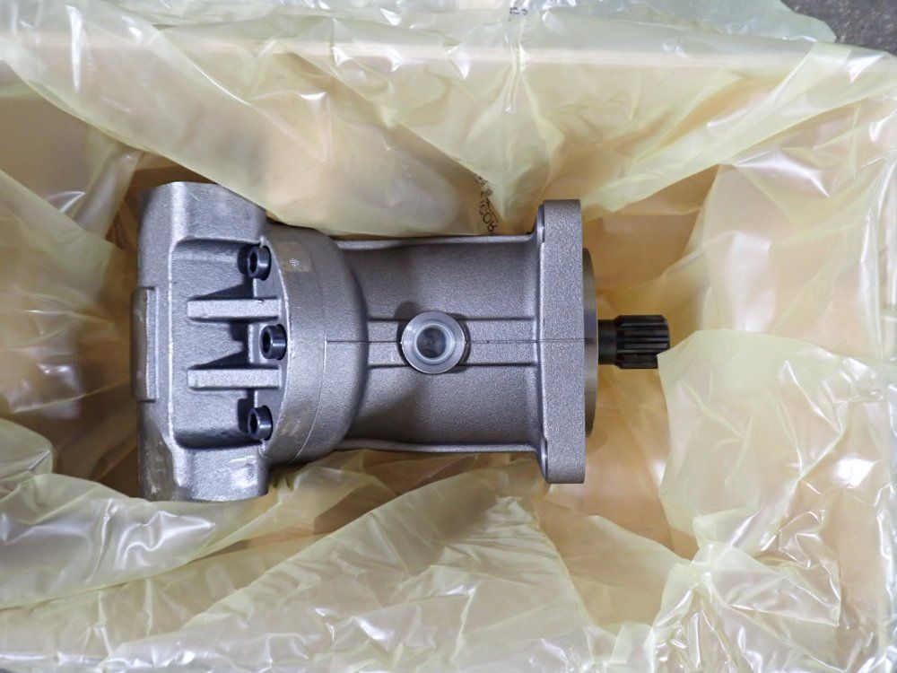 Parker Hydraulic Pump - 3721188