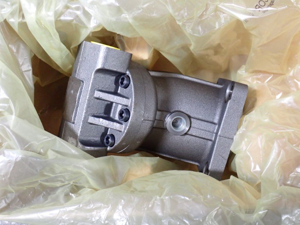Parker Hydraulic Pump - 3721188