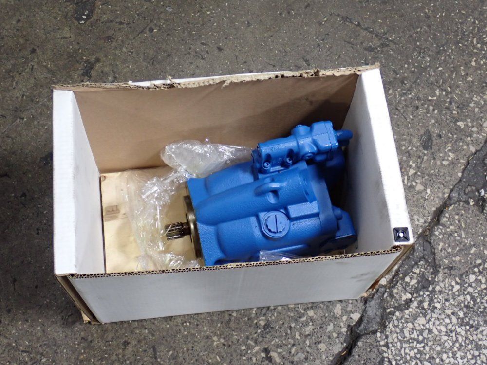 Eaton Piston Pump - 421ak00710c