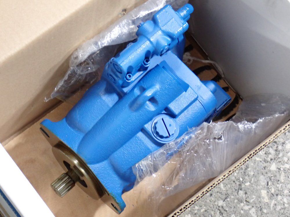 Eaton Piston Pump - 421ak00710c