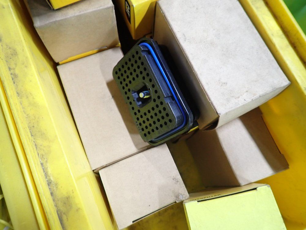 Cat, Kayo Misc. Hardware