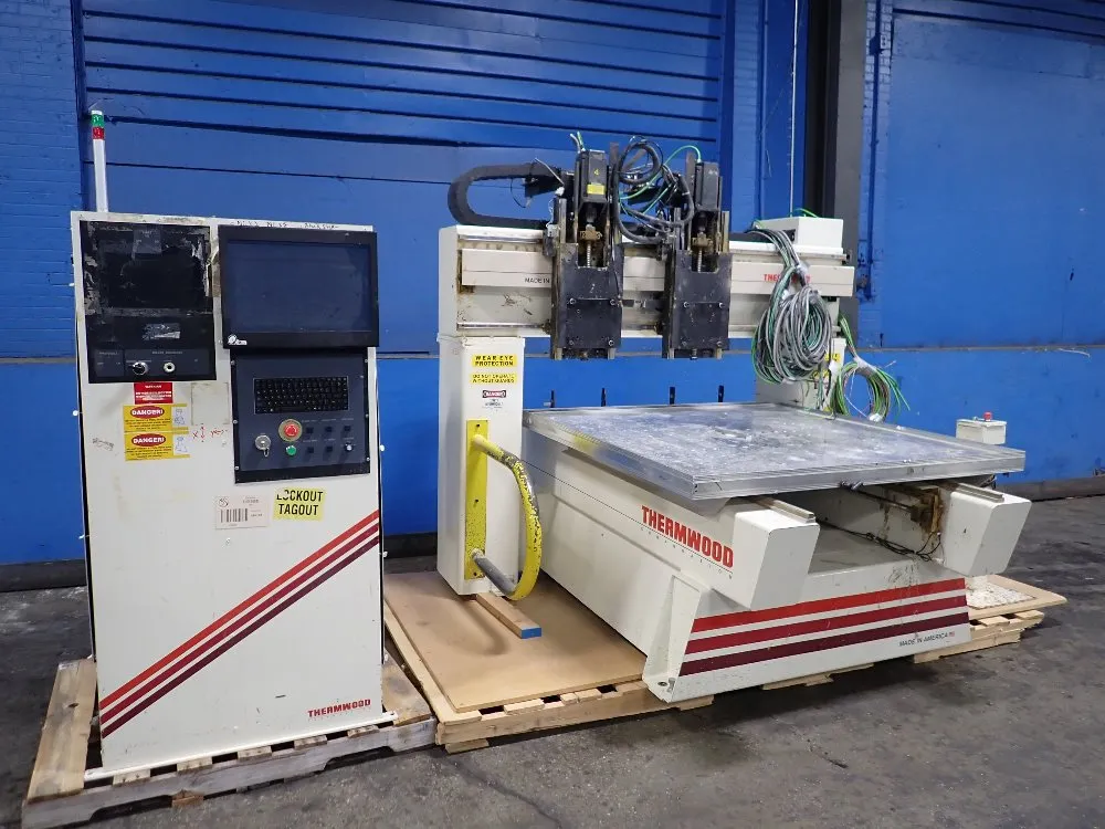Thermwood 60" X 60" Cnc Router - C40