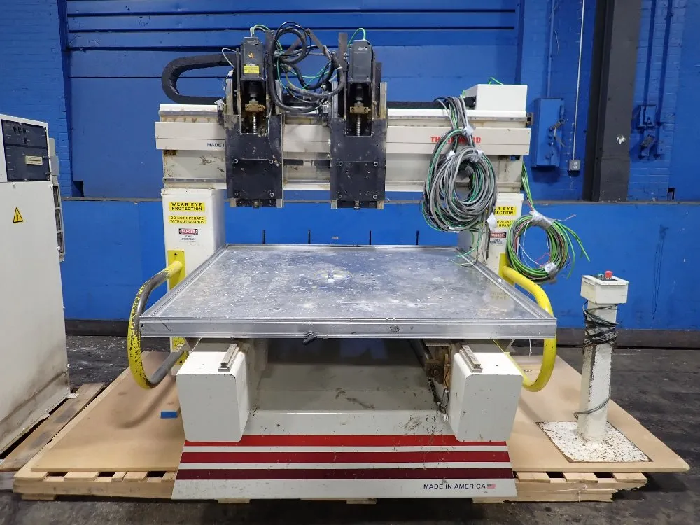 Thermwood 60" X 60" Cnc Router - C40