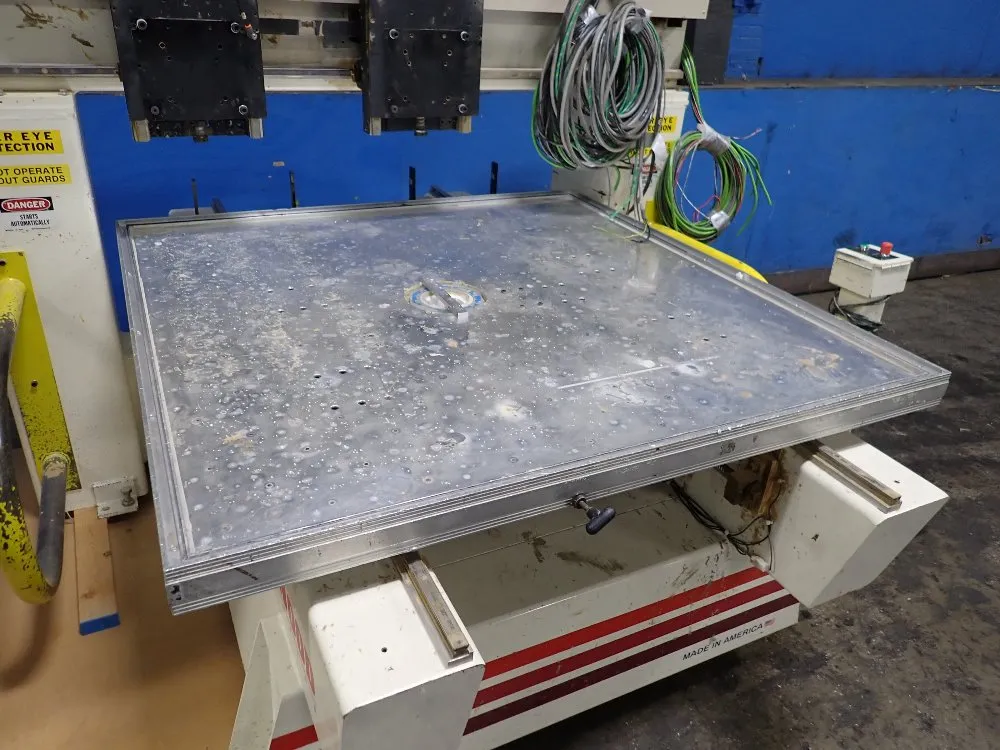Thermwood 60" X 60" Cnc Router - C40