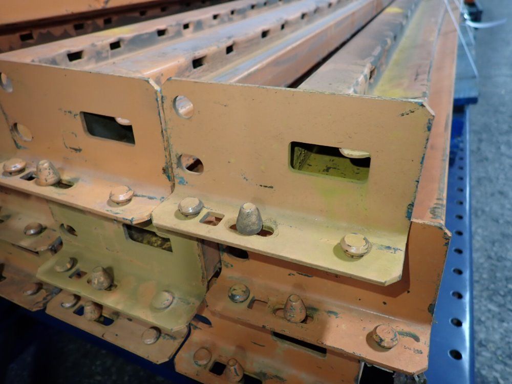 Pallet Racking - Teardrop