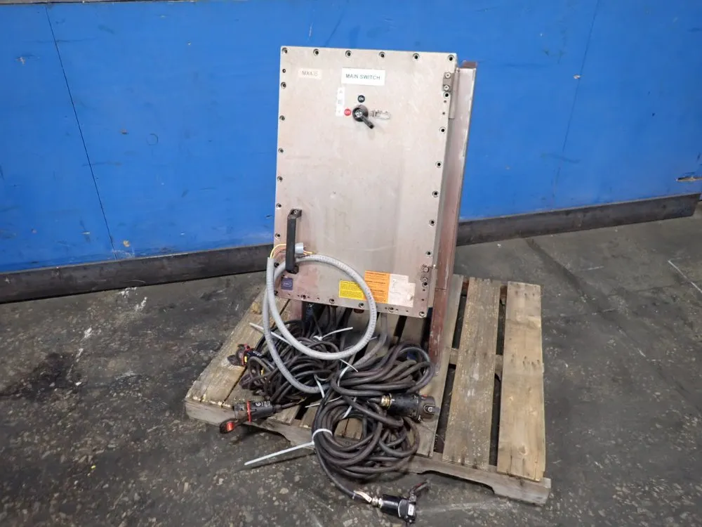 Stahl 4000x2000x2500 Mm Control Panel