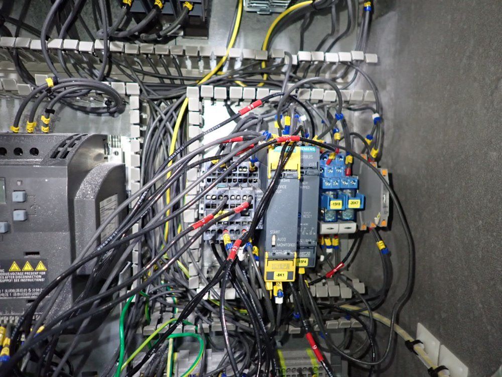 Stahl 4000x2000x2500 Mm Control Panel