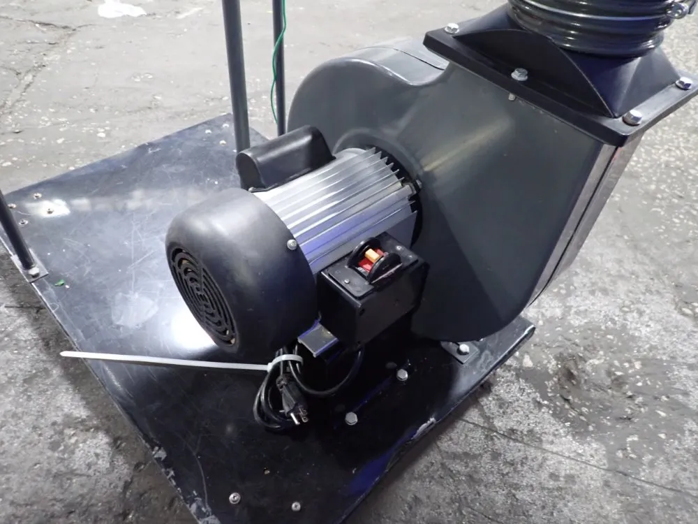 Central Machinery 2 Hp Dust Collector - 5 Micron