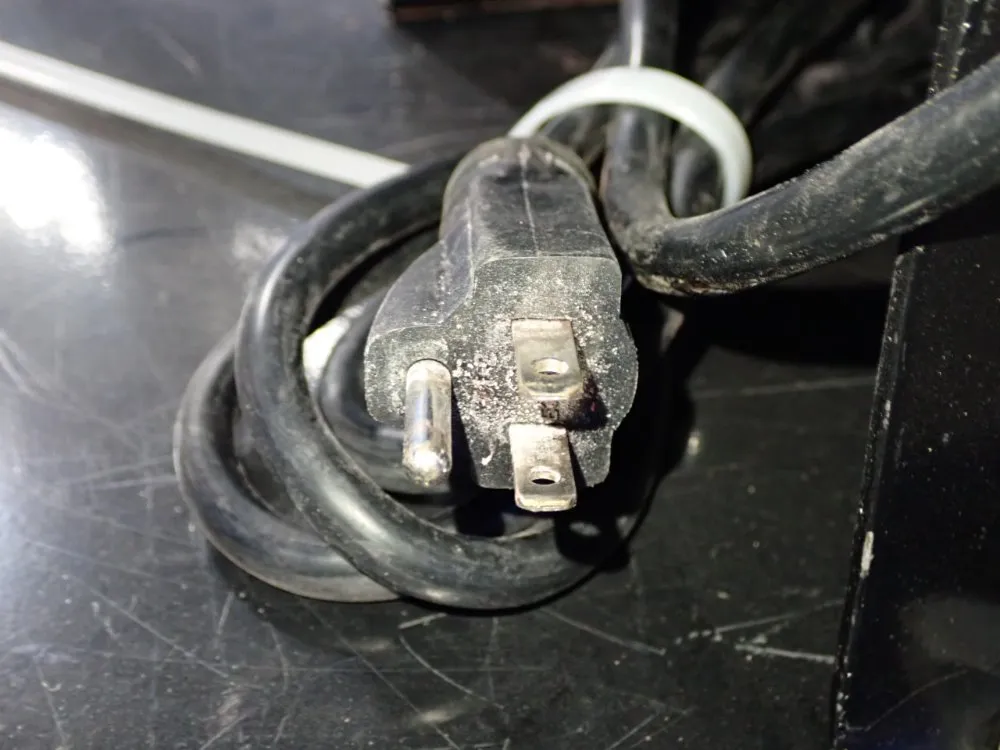 Central Machinery 2 Hp Dust Collector - 5 Micron