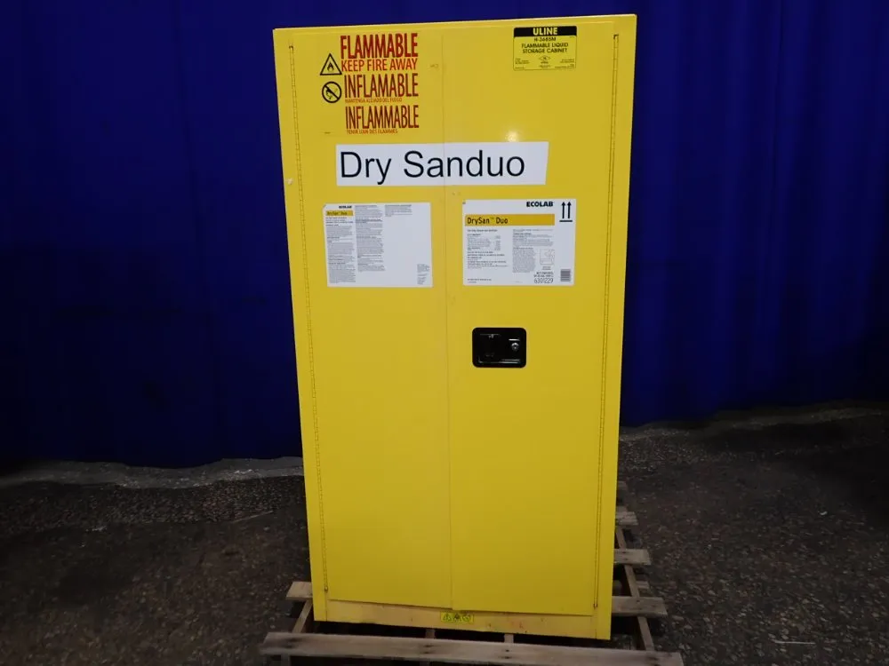 Uline 55 Gallon Flammable Storage Cabinet - H-3685m