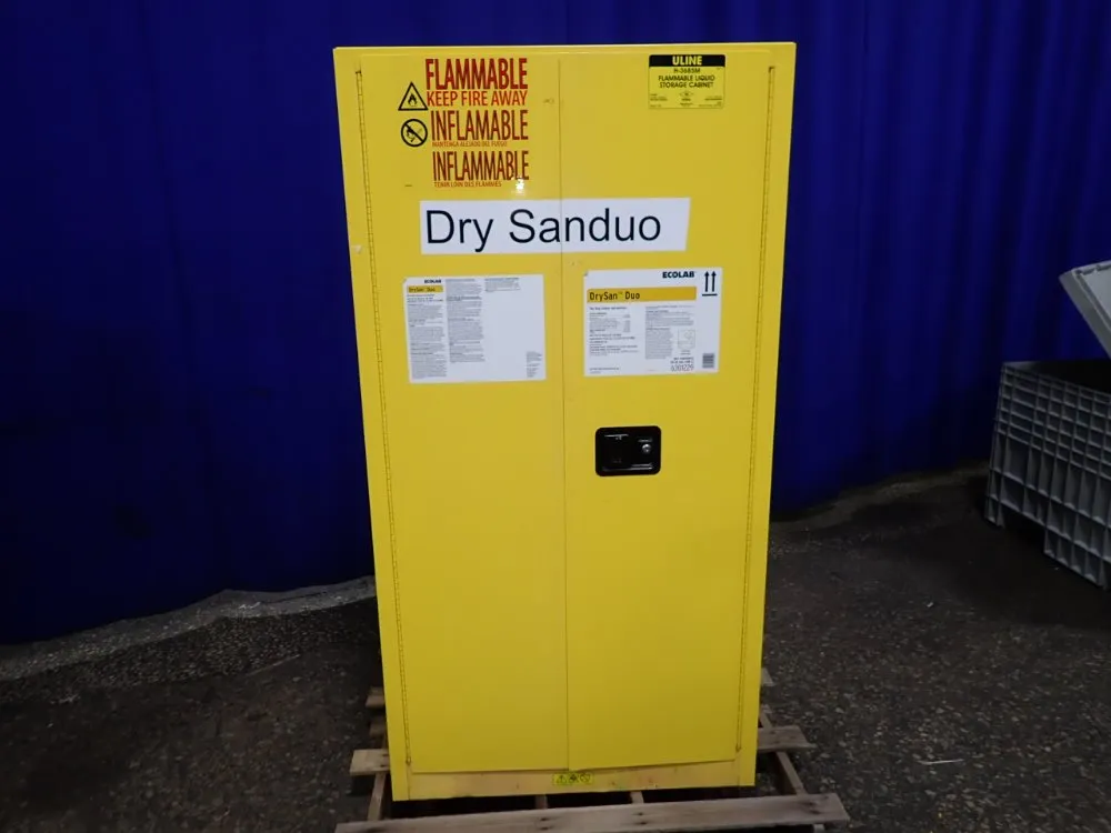 Uline 55 Gallon Flammable Storage Cabinet - H-3685m