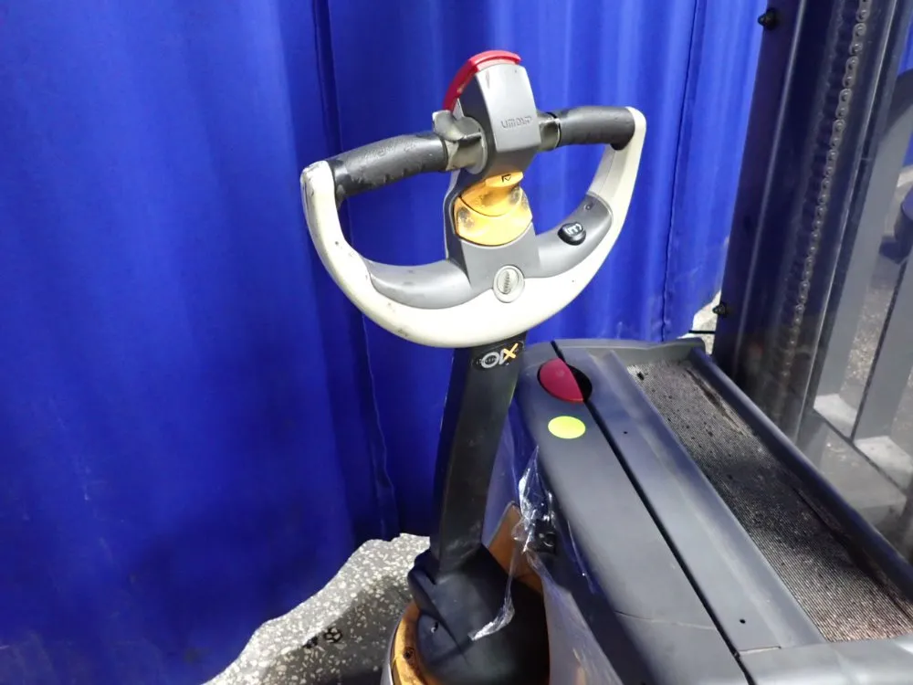 Crown 4000 Lbs Electric Walk Behind Forklift - Sx 3000 Series