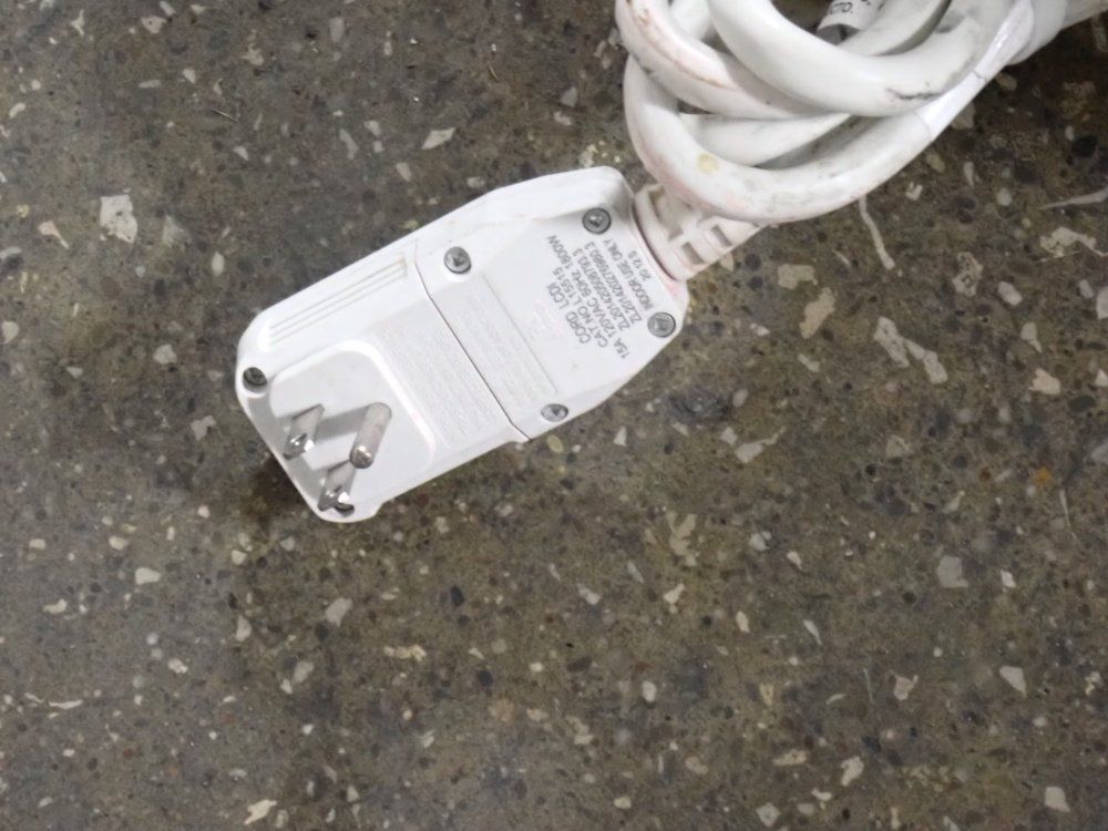 Global Industrial Air Conditioner - 292851