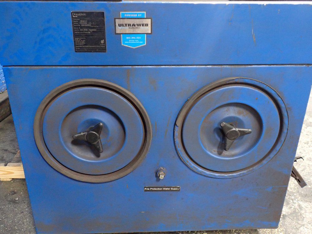 Donaldson Torit 50" X 73" Down Draft Table - Db3000