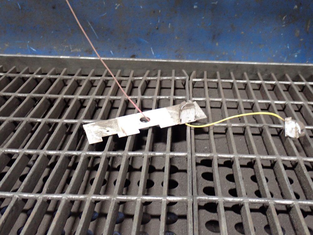 Donaldson Torit 50" X 73" Down Draft Table - Db3000