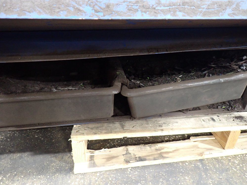 Donaldson Torit 50" X 73" Down Draft Table - Db3000