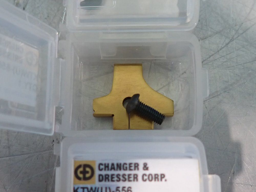 Changer & Dresser Corp Lot Of 8 Cutter Holders - Ktw(u)556