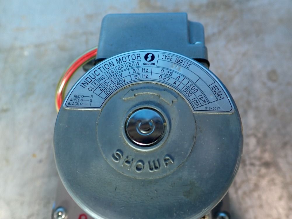 Showa 200v Lubrication Pump - Mla03