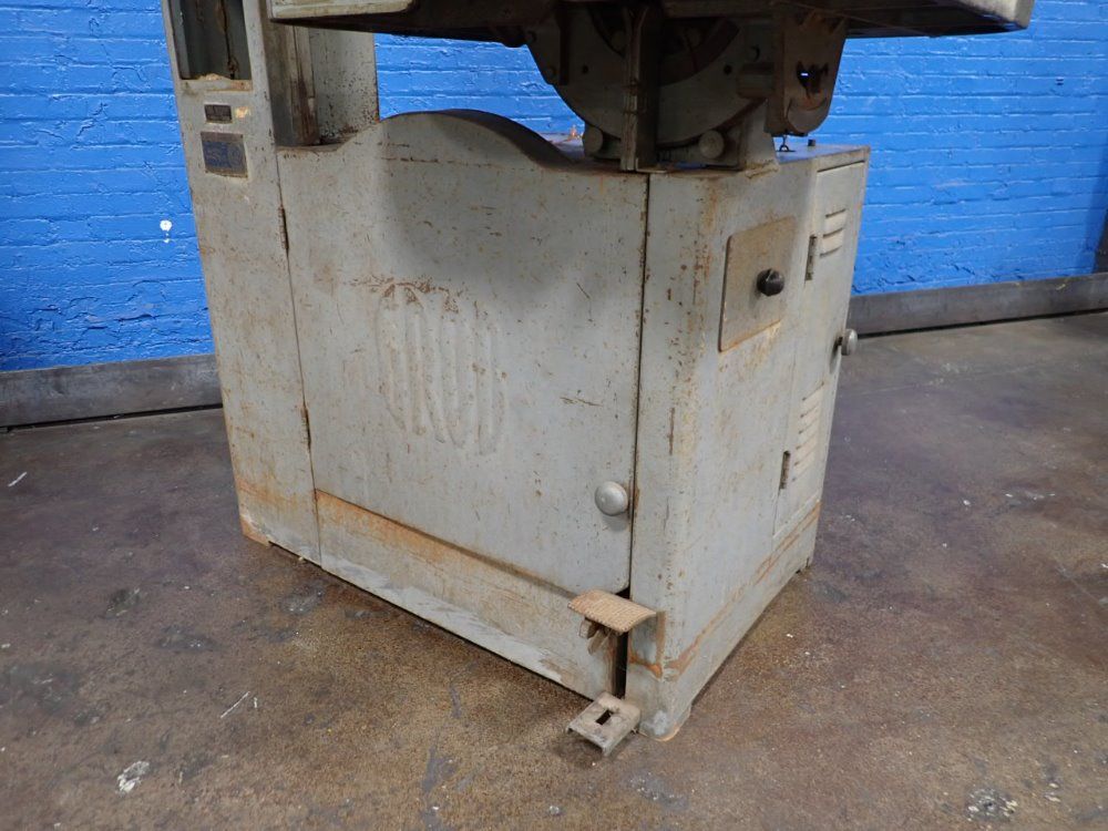 Grob 24" Vertical Band Saw - Ns24