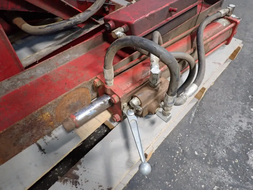 Mellott Hydraulic Log Splitter