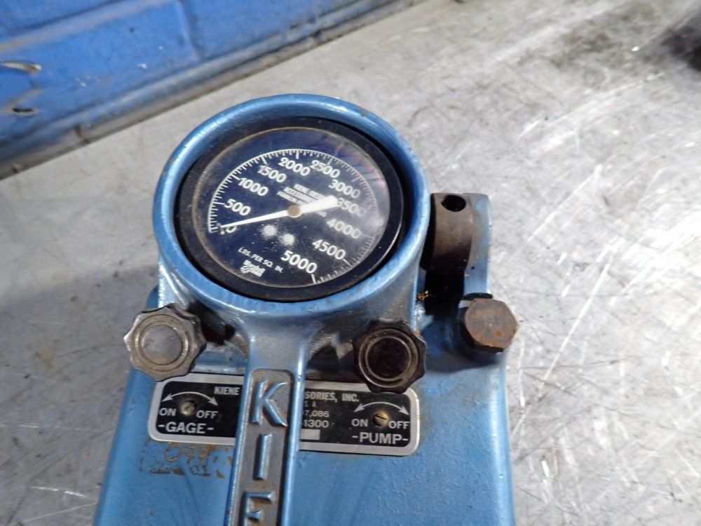 Kiene Diesel Accessories Fuel Injection Nozzle Tester - Dt-1300