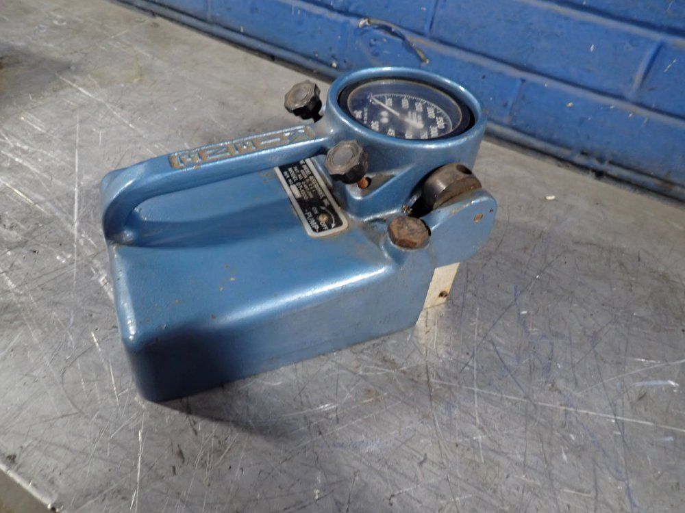 Kiene Diesel Accessories Fuel Injection Nozzle Tester - Dt-1300