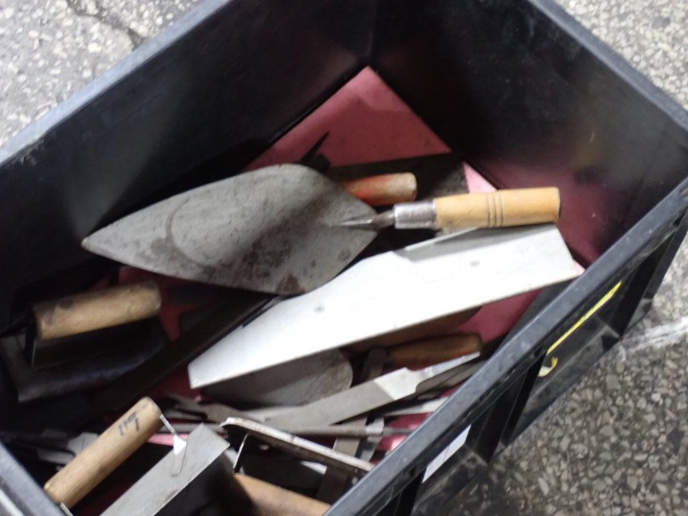 Concrete Edger And Trowel