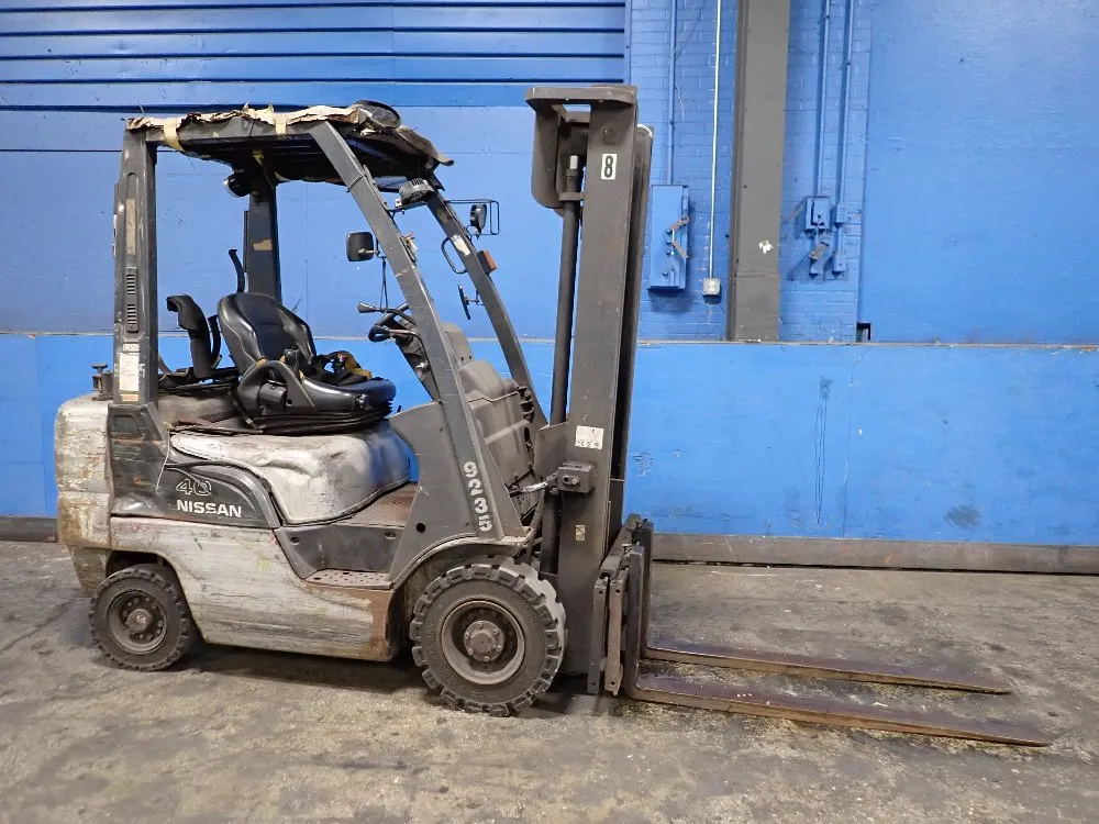 Nissan 3900 Lbs Propane Forklift - Mpl01a20lv