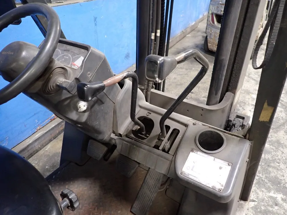 Nissan 3900 Lbs Propane Forklift - Mpl01a20lv