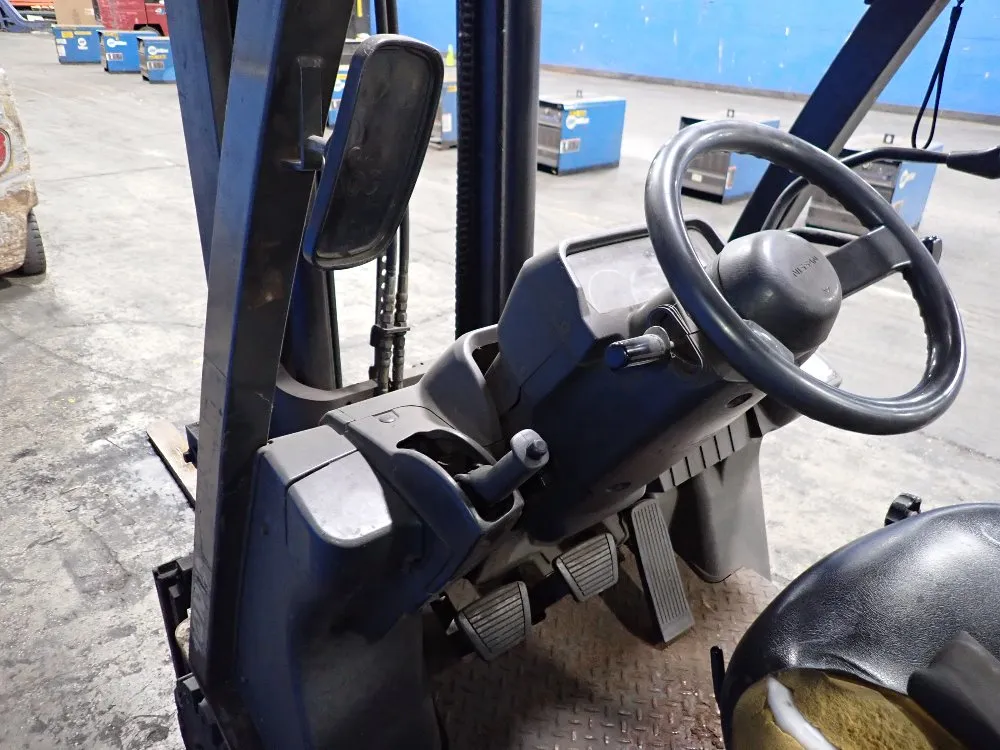 Nissan 3900 Lbs Propane Forklift - Mpl01a20lv